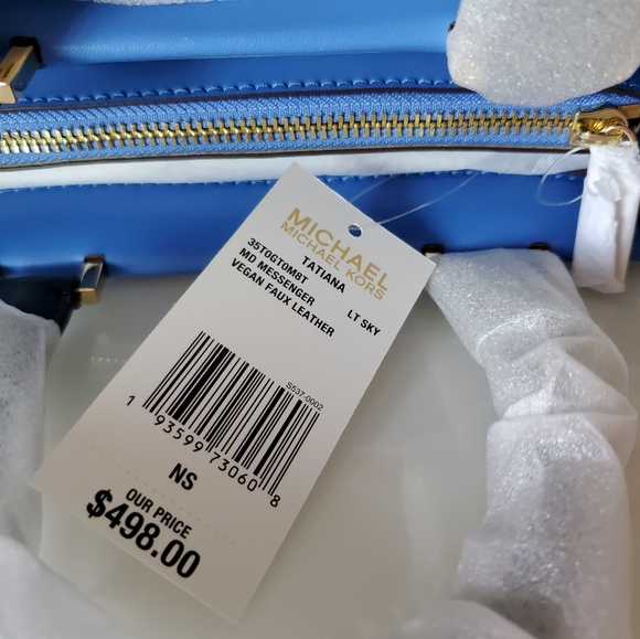 Michael Kors Tatiana Medium Messenger - Picture 9 of 14